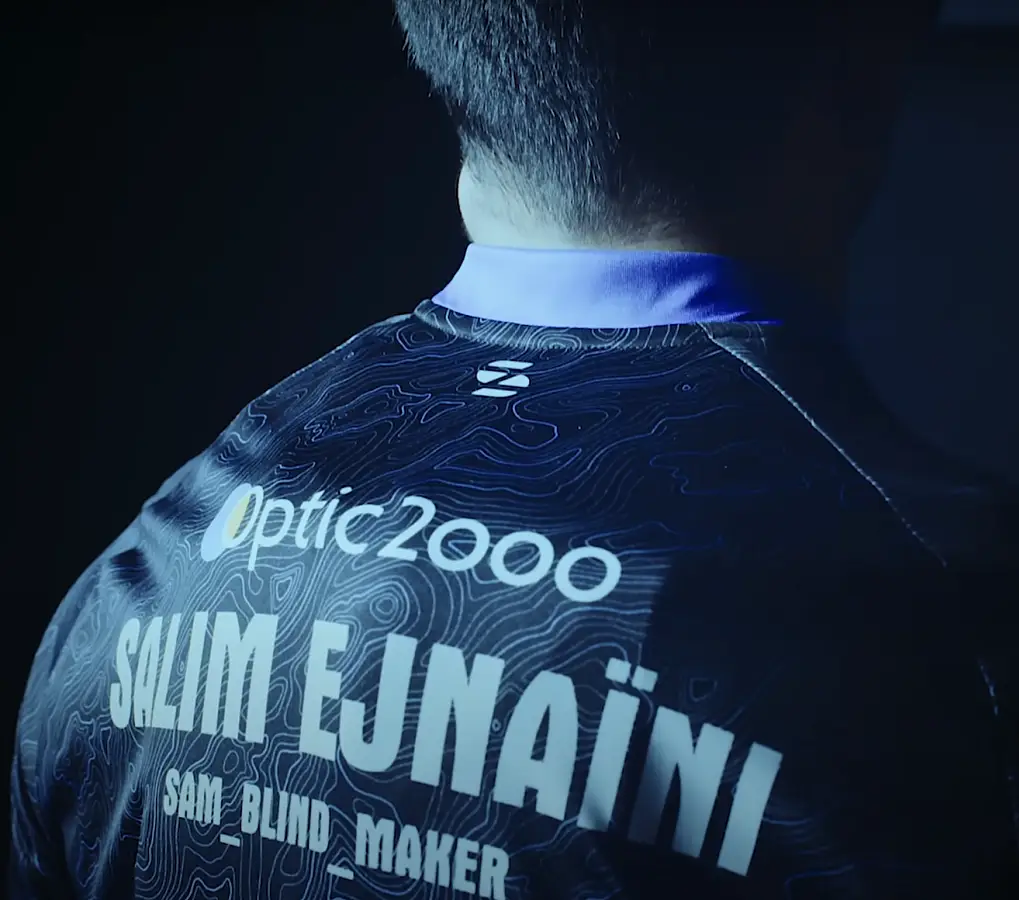 Image et Salim Ejnaïni, premier e-sportif français malvoyant, partagent un objectif : la vision pour tous